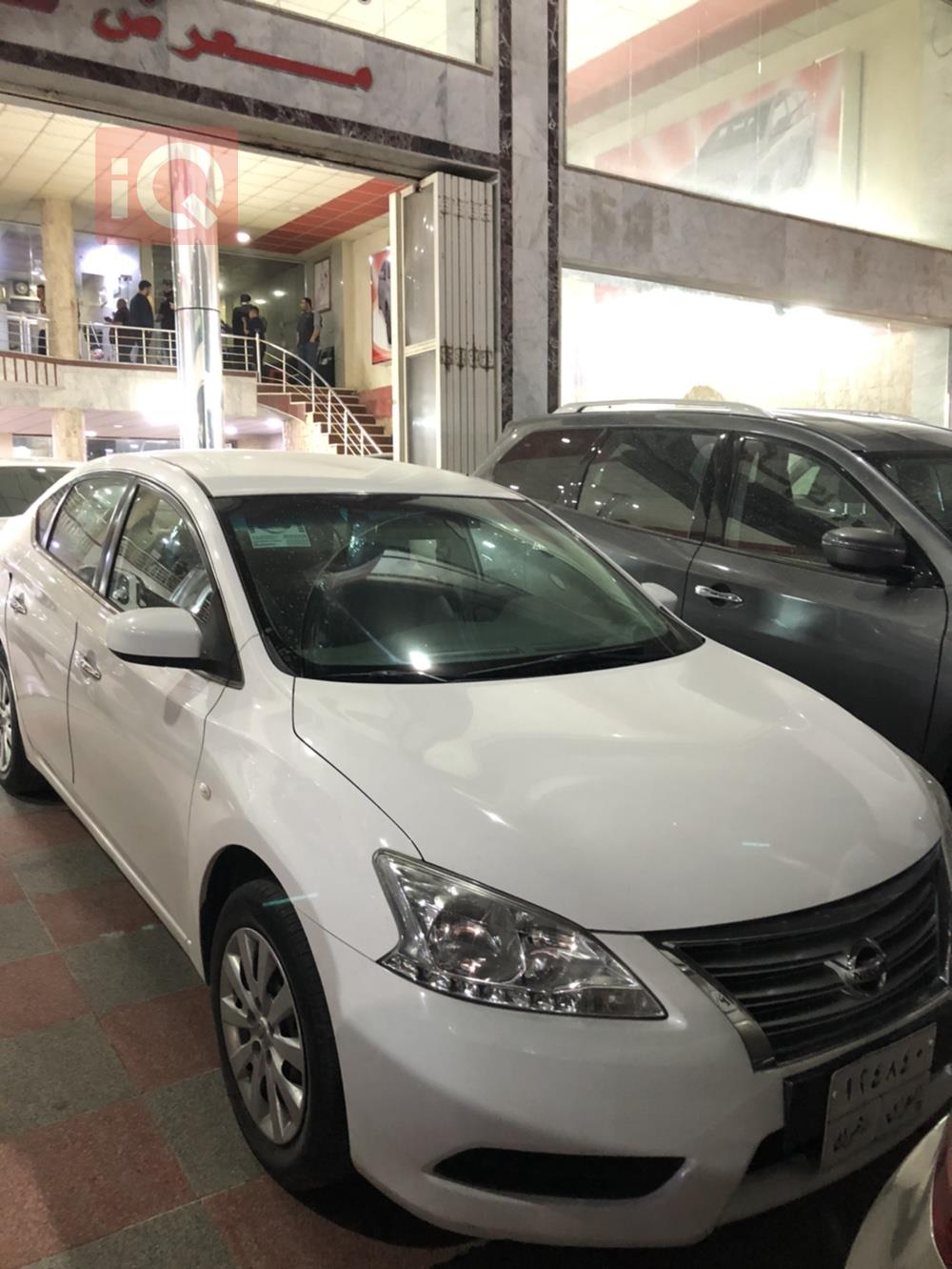 نیسان سێنترا